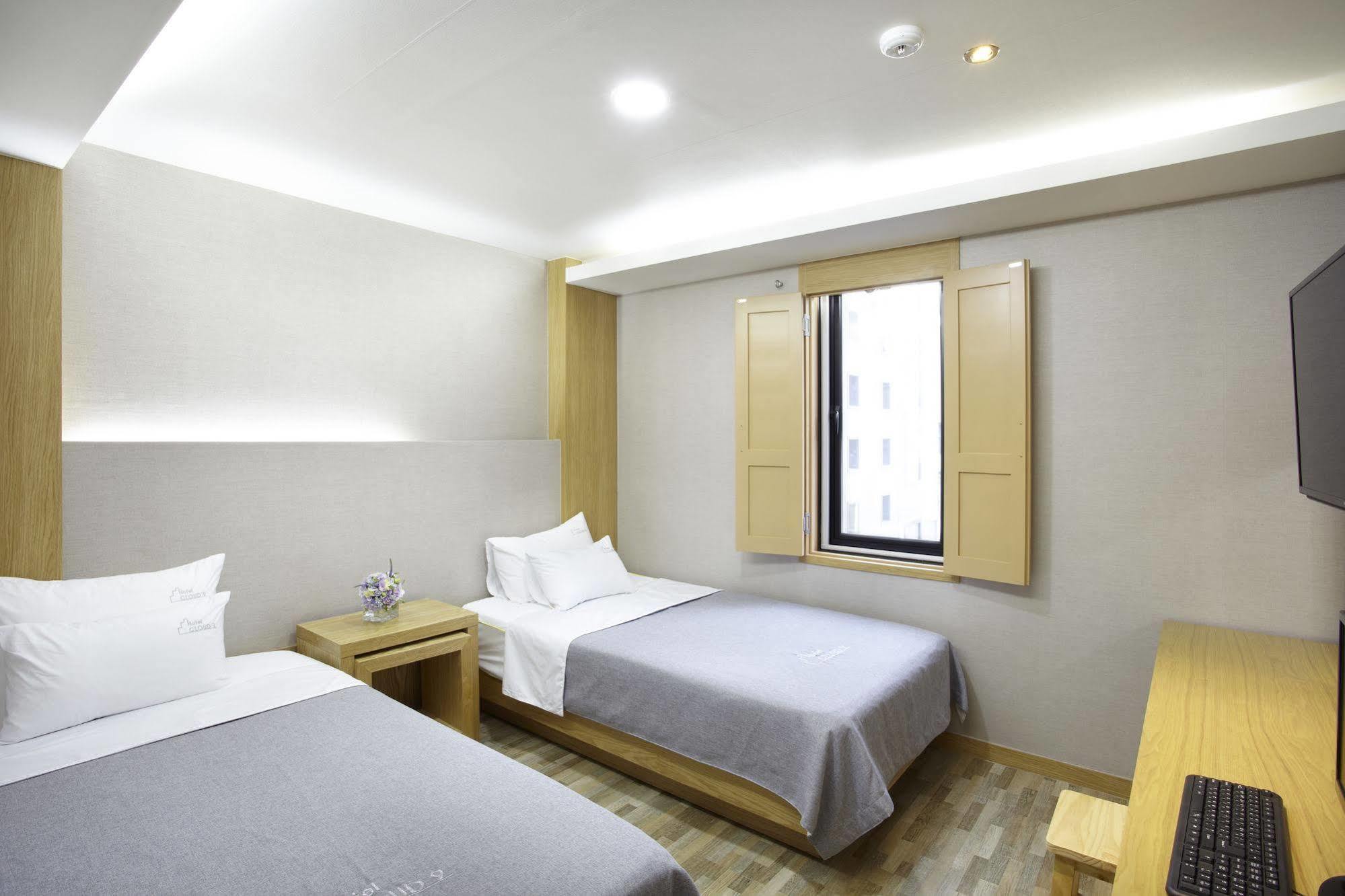 Hotel Cloud 9 Пусан Экстерьер фото